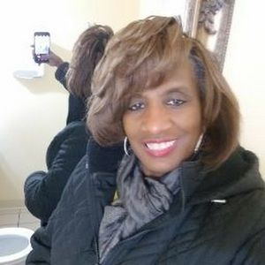 Meet your Posher, Shelia